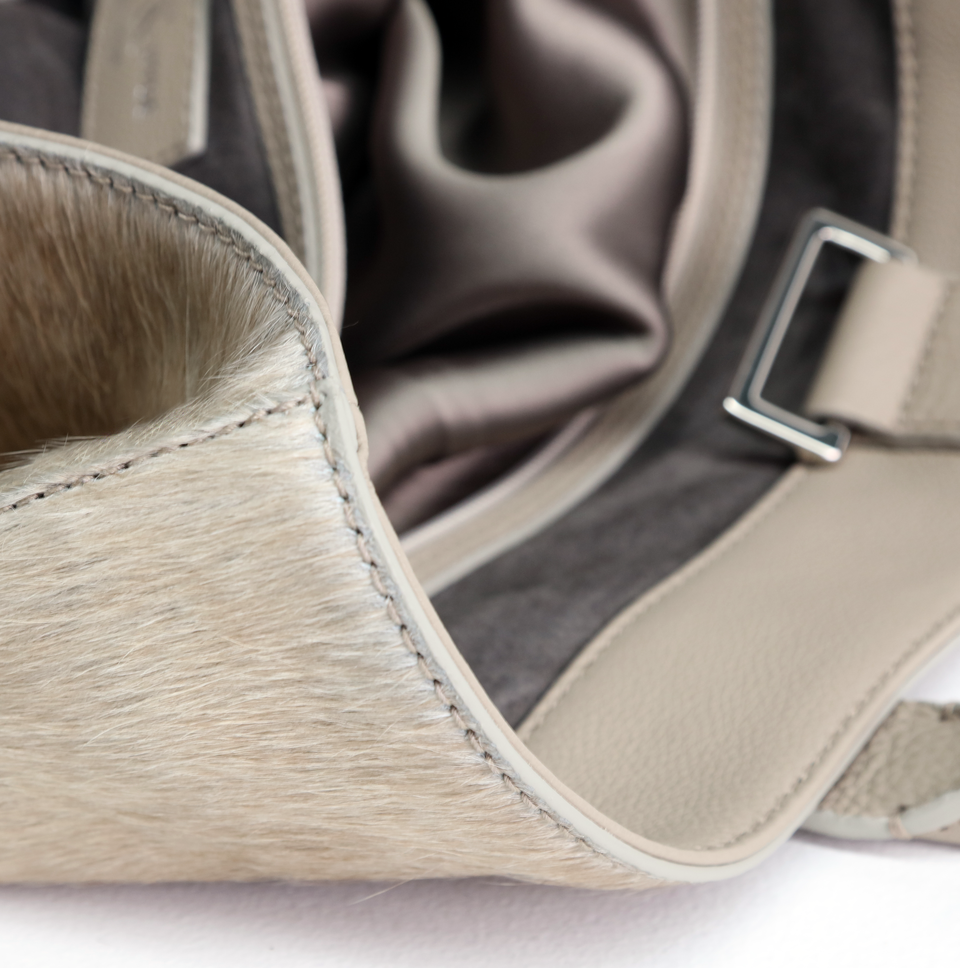 Aspen Day Tote in Champagne (Sleek) - Canvas & Hyde NYC